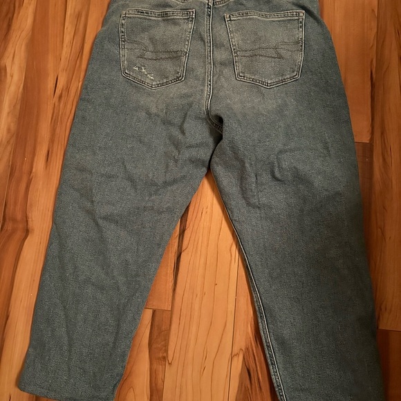 American Eagle Jeans - Picture 1 of 3